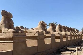 Luxor oostoever en westoever photo
